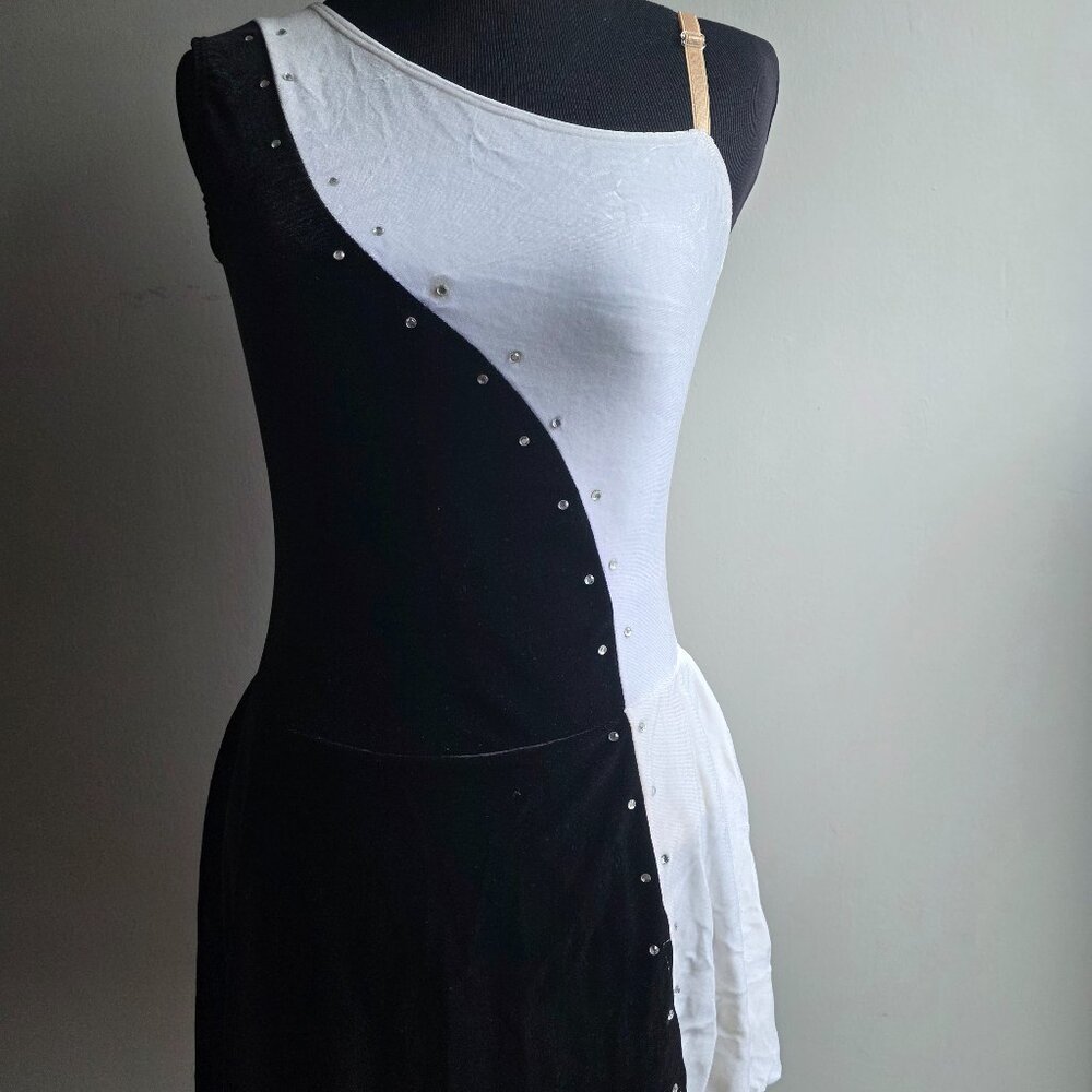 Black and white dance costume